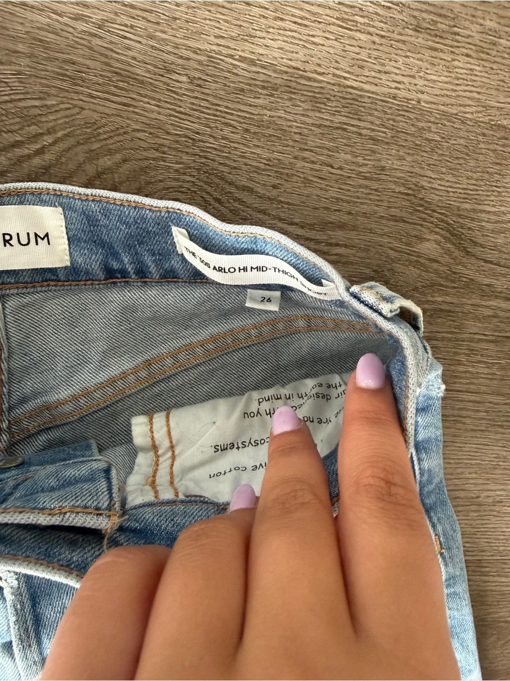 Light Wash Denim Cutoff Shorts - demin